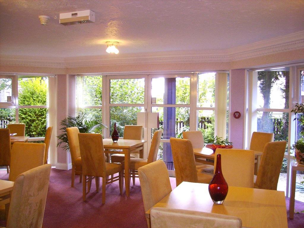 Communal Lounge