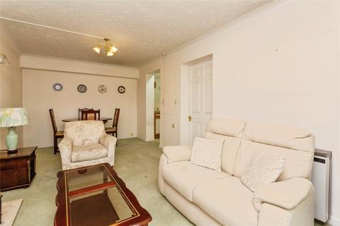 2 bedroom apartment for sale, Brandreth Court, Harrow HA1
