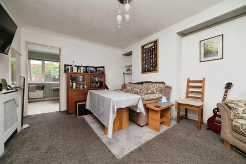 3 bedroom terraced house for sale, Ashby Road, HULL