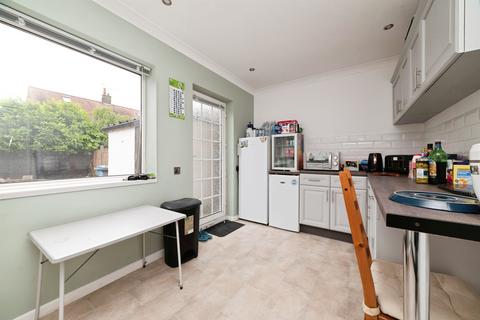 3 bedroom terraced house for sale, Ashby Road, HULL