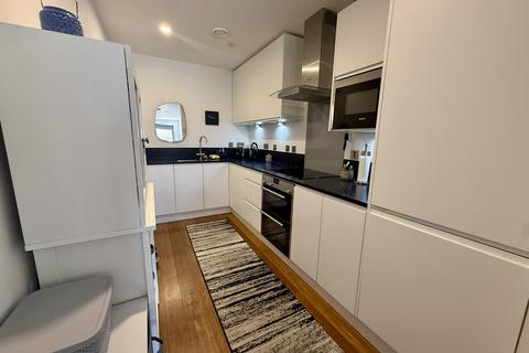 2 bedroom ground floor flat for sale, Riverside Terrace, Aberystwyth SY23