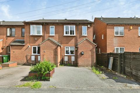 2 bedroom end of terrace house for sale, City Road, Nottingham, Nottinghamshire, NG7