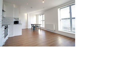 undefined, High Street, Brentwood CM14