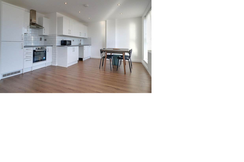 undefined, High Street, Brentwood CM14