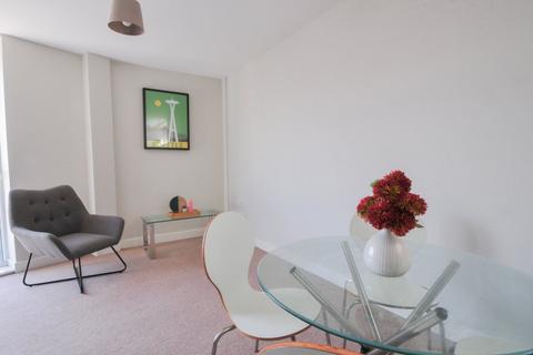 3 bedroom apartment to rent, 3 Bed Apartment – Bridgewater Point, Salford