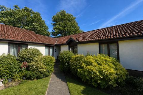 2 bedroom bungalow for sale, The Woodlands, Southport, Merseyside, PR8