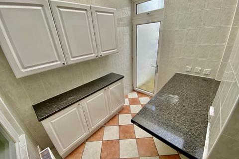 3 bedroom house to rent, Port Tennant Road, Port Tennant, Swansea