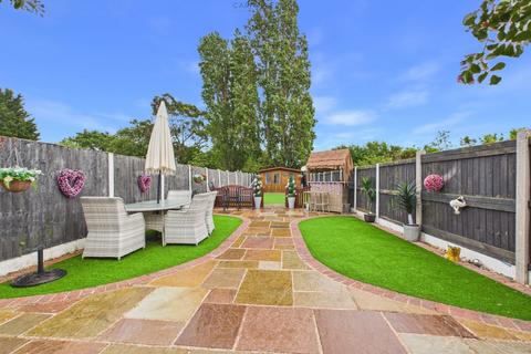 4 bedroom semi-detached house for sale, Ashfield Crescent, Blacon, CH1