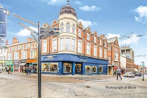 2 bed flat/apartment for rent in Midland Road, Wellingborough