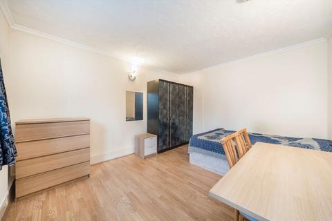undefined, Lowfield Road, London W3