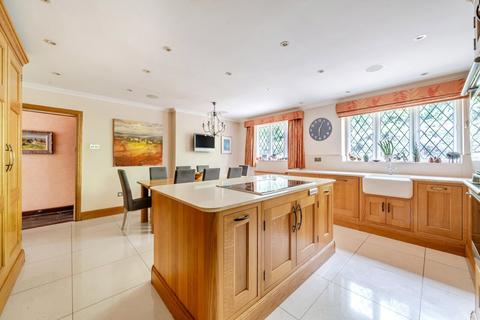 5 bedroom detached house for sale, Fairoak Lane, Oxshott, KT22