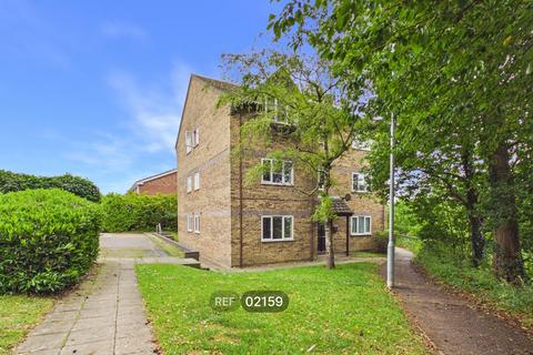 2 bedroom flat to rent, Wickham Court, Wickham Road, Witham, CM8 1XE