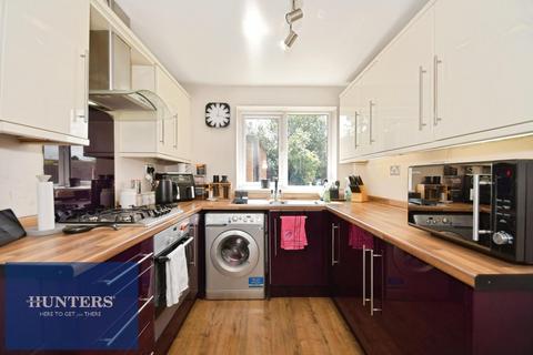 2 bedroom semi-detached house for sale, Lansdowne Road, Brimington, Chesterfield, S43 1BG