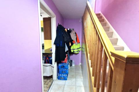 2 bedroom terraced house to rent, Elstree, Borehamwood WD6