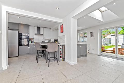 3 bedroom end of terrace house for sale, Claremont, Bricket Wood, St. Albans