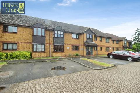 1 bedroom apartment for sale, Holland Close, Romford, RM7