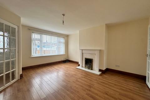 3 bedroom end of terrace house to rent, Cotswold Place, Warrington, WA2