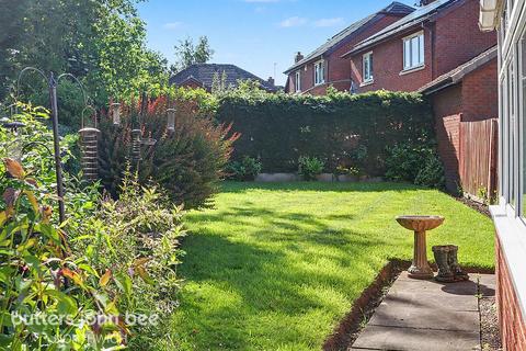 3 bedroom bungalow for sale, Mere Bank, Northwich