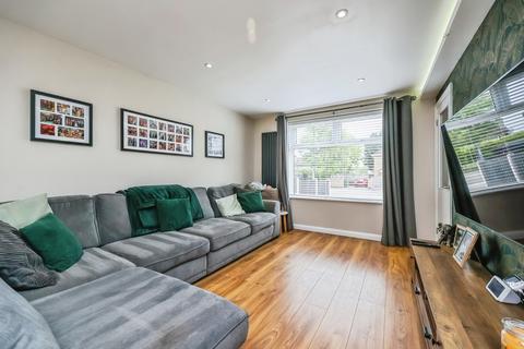 3 bedroom end of terrace house for sale, Southchurch Drive, Clifton, Nottingham, NG11