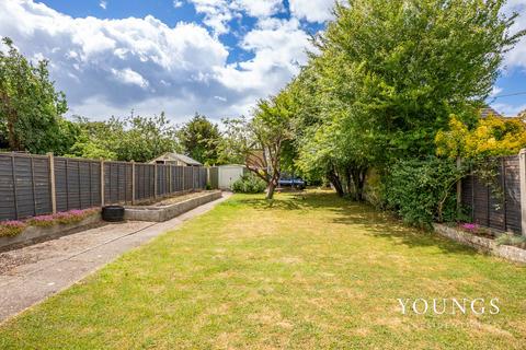 3 bedroom semi-detached house for sale, Green Road, Benfleet, SS7