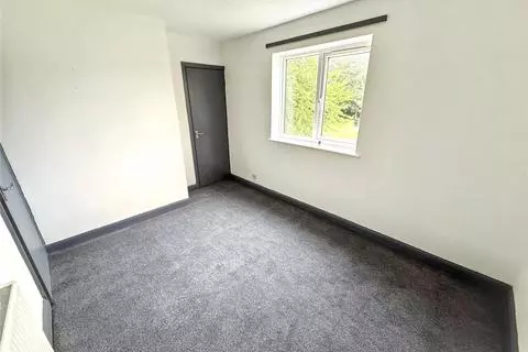 2 bedroom end of terrace house to rent – pohled 5