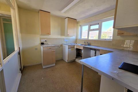2 bedroom flat for sale, Weller Road, Corsham