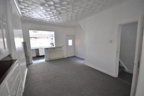 3 bedroom terraced house to rent, Ince Green Lane, Wigan WN2