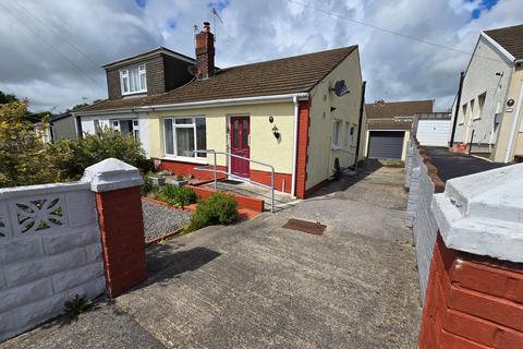 2 bedroom semi-detached house for sale, Highland Close, Sarn, CF32