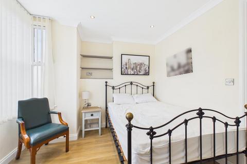 2 bedroom ground floor flat to rent, St. Marys Road, Market Harborough