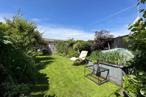 3 bedroom semi-detached house for sale, Compton Road, Southport PR8