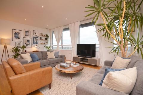 2 bedroom flat to rent, Brayford Street, Lincoln