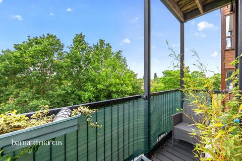 2 bedroom flat for sale, Pelman Way, Epsom