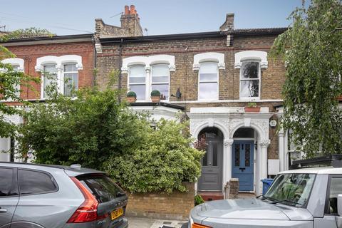 4 bedroom apartment for sale, Gowlett Road, Peckham, SE15