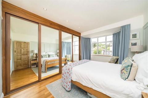 3 bedroom house for sale, Marvels Lane, London SE12