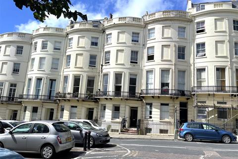 1 bedroom apartment to rent, Brunswick Place, Hove BN3