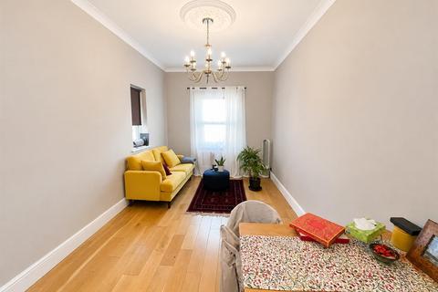 1 bedroom apartment to rent, Brunswick Place, Hove BN3