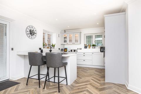 4 bedroom detached house for sale, Marian Close, Wimborne BH21