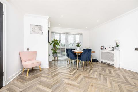 4 bedroom detached house for sale, Marian Close, Wimborne BH21