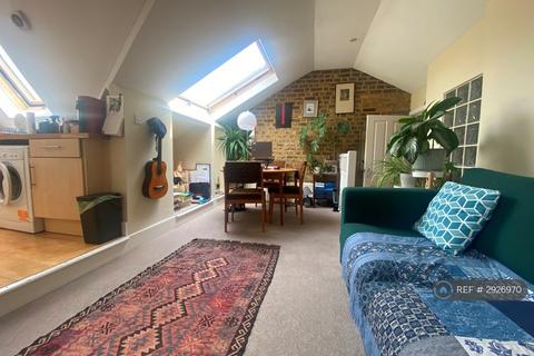 undefined, Gunton Road, London, E5