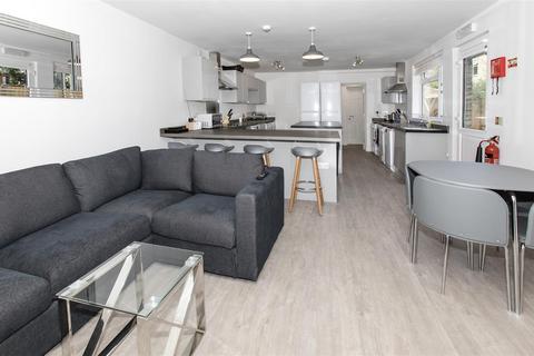 1 bedroom in a house share to rent, Elizabeth Way, Cambridge CB4
