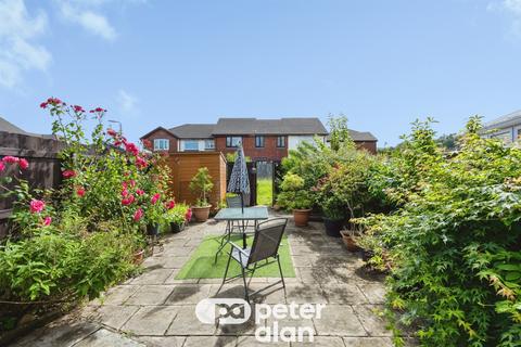 2 bedroom end of terrace house for sale, Willet Close, Neath