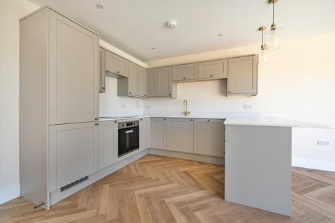 3 bedroom detached house for sale, Swanwick Lane, Swanwick, Southampton, Hampshire, SO31