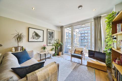 Bolinder Way, London, E3