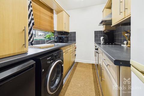 3 bedroom detached house for sale, Hall Court, Knottingley WF11