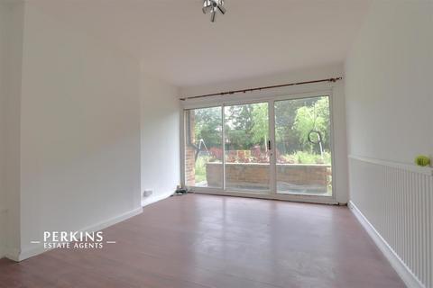 2 bedroom flat to rent, Hayes, UB3