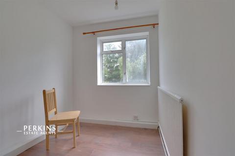 2 bedroom flat to rent, Hayes, UB3