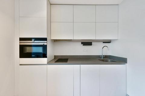 Studio to rent, Mercantile House, Market Square, Uxbridge, Hillingdon