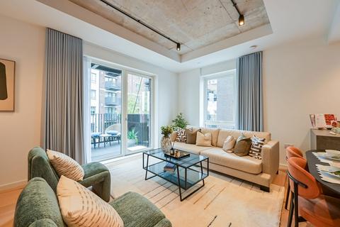 2 bedroom flat for sale, Estrella, London E14
