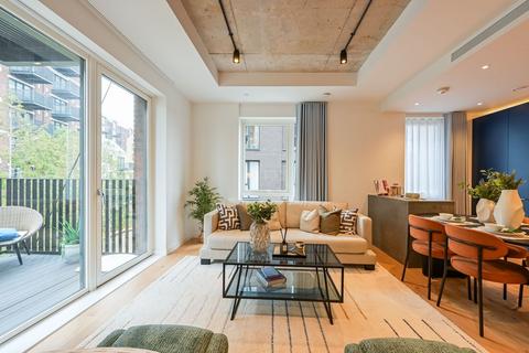 3 bedroom flat for sale, Orion, Canary Wharf E14