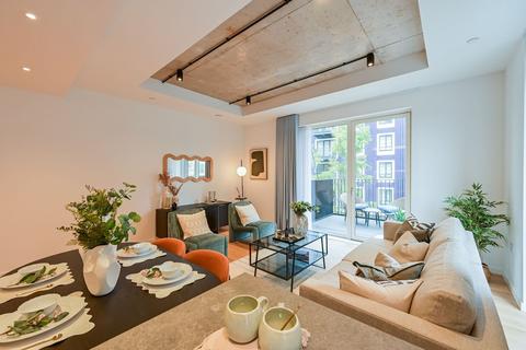 3 bedroom flat for sale, Orion, Canary Wharf E14